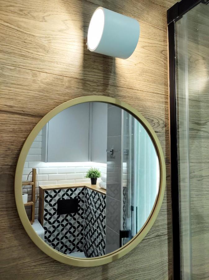 Cozy And Great Location By Cooee Apartments Варшава Экстерьер фото