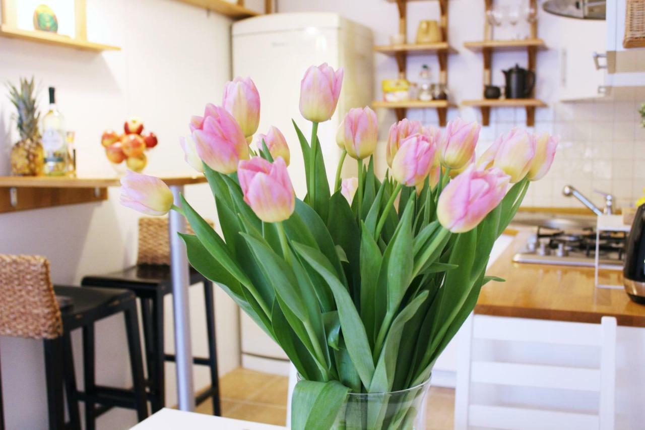 Cozy And Great Location By Cooee Apartments Варшава Экстерьер фото